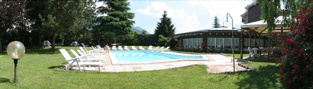 Hotel Bavaria Levico Terme Exterior photo